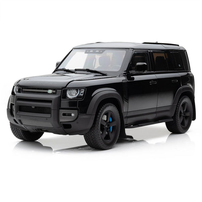 Land Rover Defender 110 V8 Scale Model 1:18 - Santorini Black