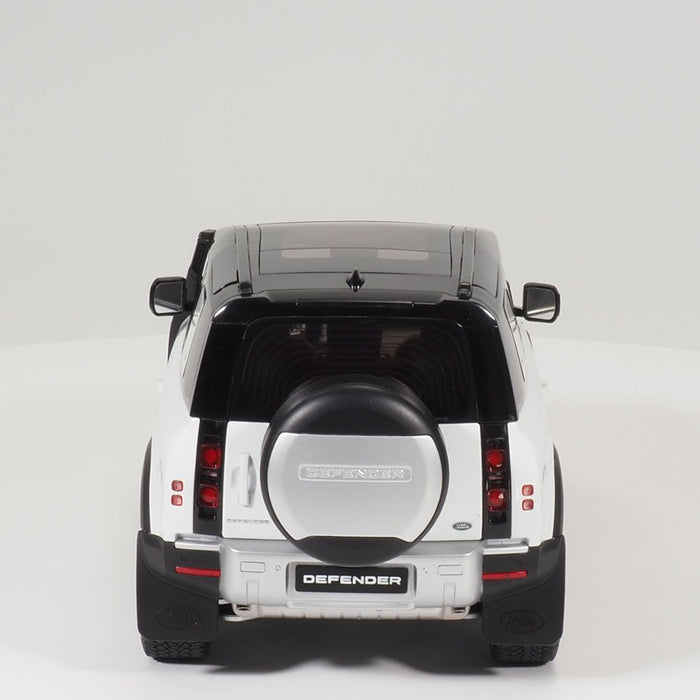 Land Rover Defender 90 1:18 Scale Model - Fuji White