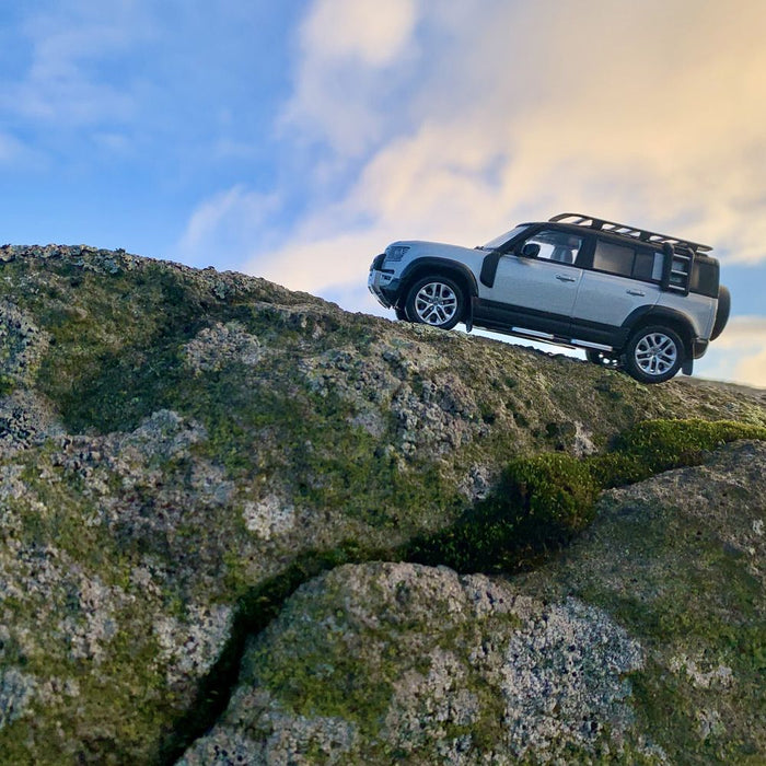 Land Rover Defender 110 Explorer Pro Scale Model 1:43