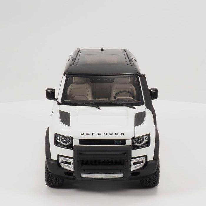 Land Rover Defender 90 1:18 Scale Model - Fuji White