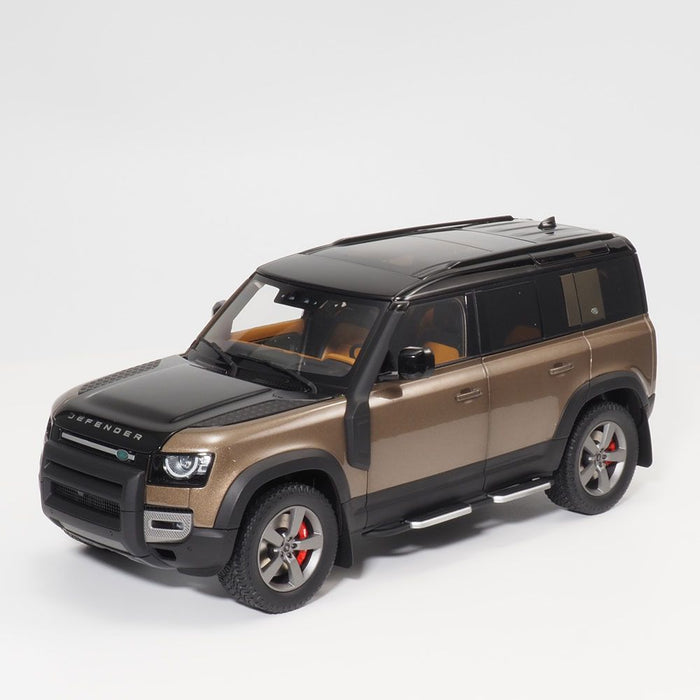 Land Rover Defender 110 1:18 Scale Model - Gondwana Stone